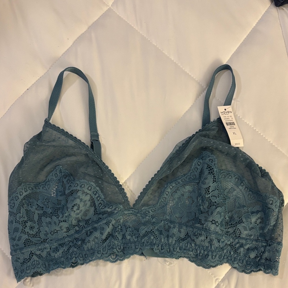 Auden Lace Bralette in Blue new with tags haven well within